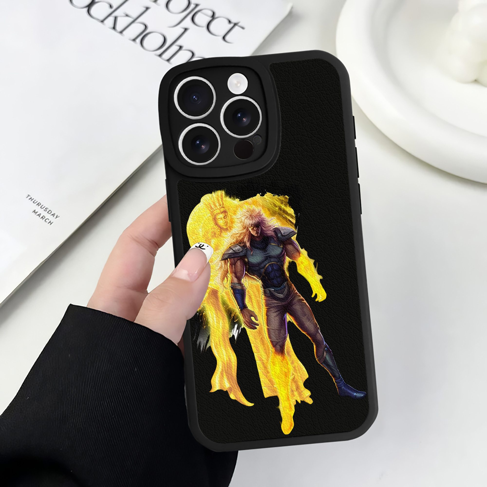 （画像用） 北斗の拳 Fist of the North Star 【iPhone 16シリーズ対応】シリコンスマホケース（レザー調） 材質：シリコン